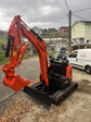 Mini Escavadeira Giratória Baimse de 2500 kg, Motor Kubota D1105 de 3 Cilindros