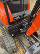 Mini Escavadeira Giratória Baimse de 2500 kg, Motor Kubota D1105 de 3 Cilindros