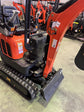 Mini Escavadeira 1200 kg Motor Kubota 3 Cilindros com Lagartas Retráteis de 74 cm