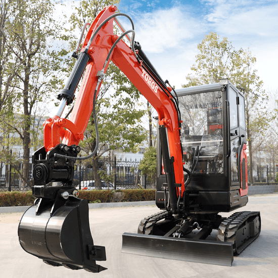 Mini Escavadeira de 2,5 Toneladas com Cabine 24,5 KW – TOROS TE-25