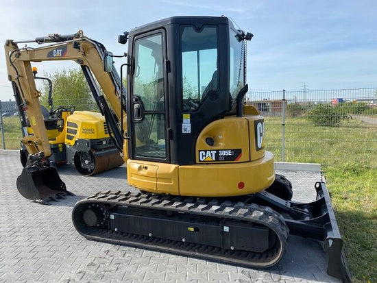 Miniescavadeira CATERPILLAR 305E Nova