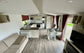 Casa móvel pequena com garagem T2