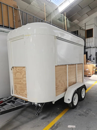 Reboque de Venda Ambulante ou Food Truck