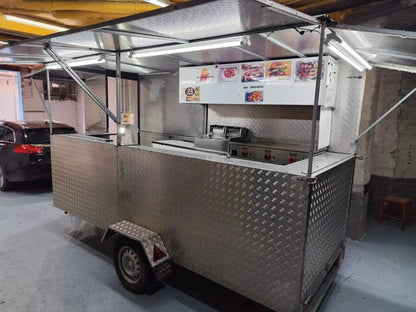 Reboque de Venda Ambulante ou Food Truck