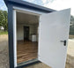 Contentor de Escritório 6,00 X 2,40 com WC, Chuveiro e Cozinha ( Ref: 2390 )